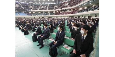 The enrollment completion rate of private universities in Japan fell below 100% for the first time, 