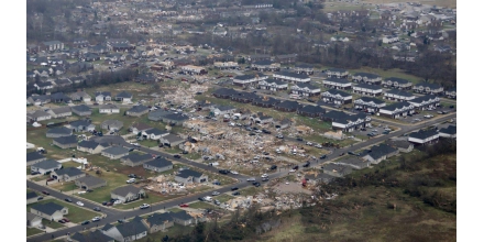 More than 30 tornadoes swept through six states in the United States, killing at least 84 people! Bi